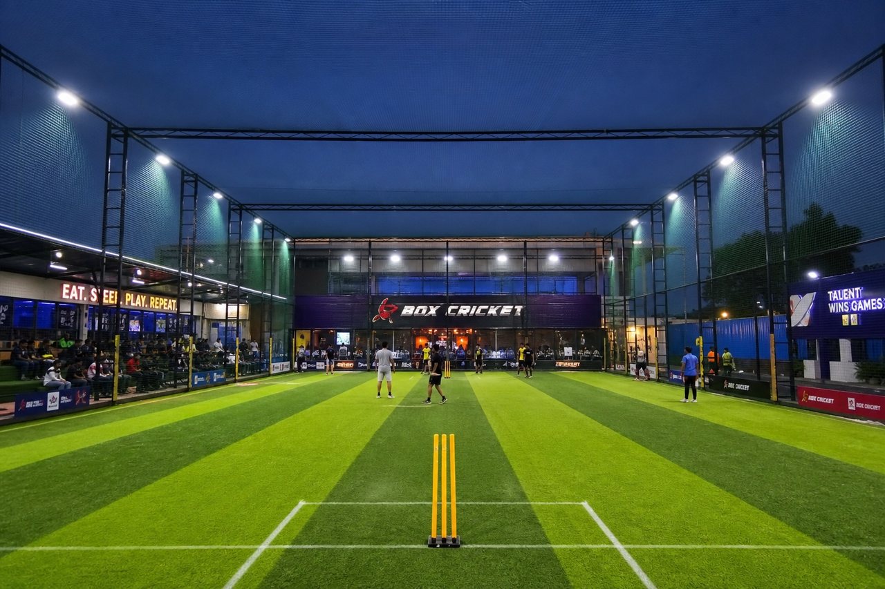 Complete Box Cricket Setup & Turf